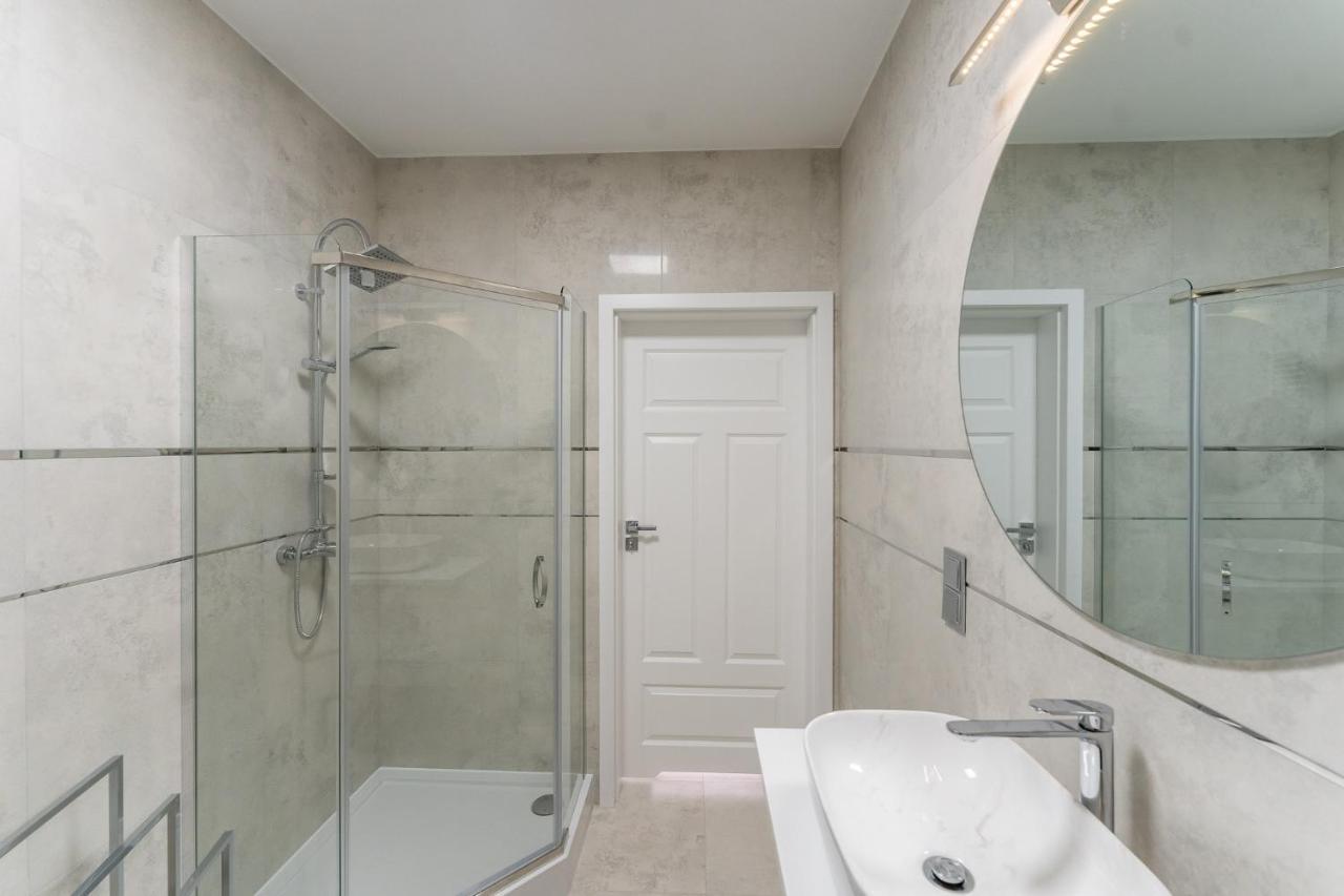 Fredry 2 Apartament Liliowy Kołobrzeg Extérieur photo